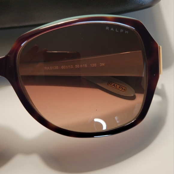 Ralph by Ralph Lauren Women's Square Sunglasses with Case - Picture 3 of 13